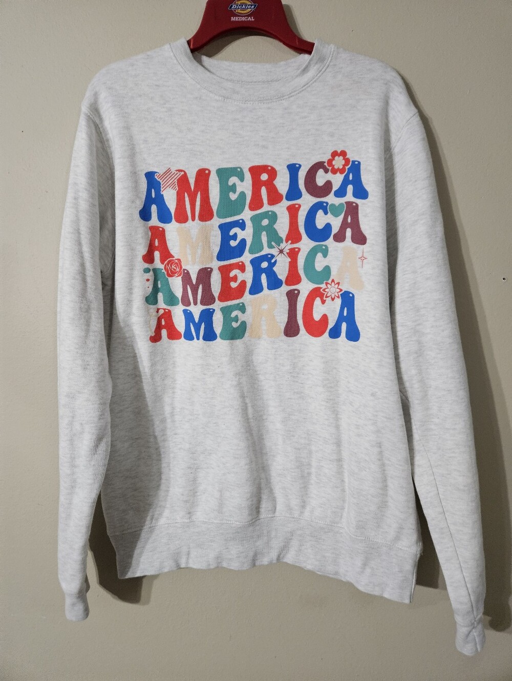 America Sweatshirt Medium